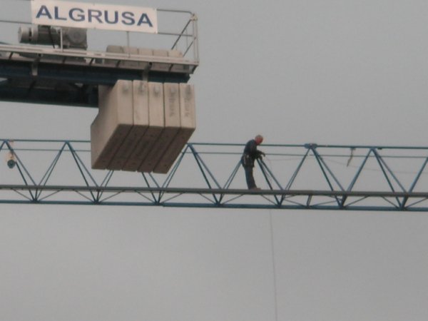 PLUMA GRUA 1